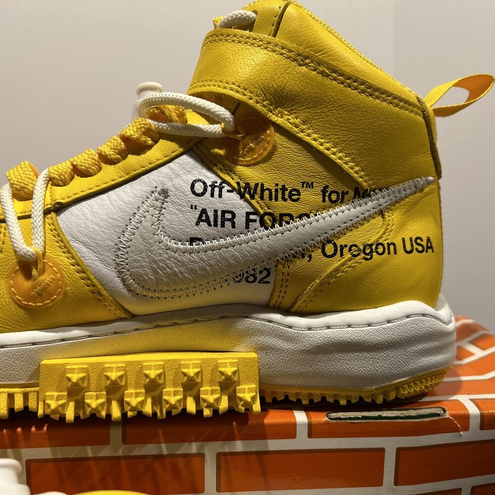 Size 9- Off-White x Nike Air Force 1 SP Leather Mid Varsity Maize W OG BOX - Picture 4 of 15